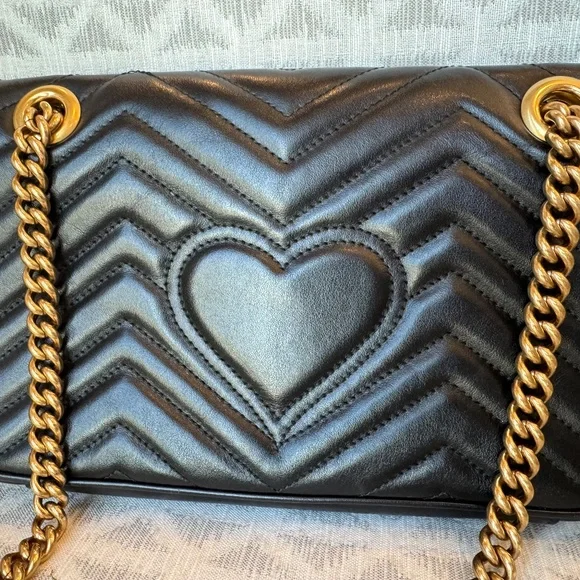 COPY - Gucci GG MARMONT SMALL SHOULDER BAG - Picture 4 of 8